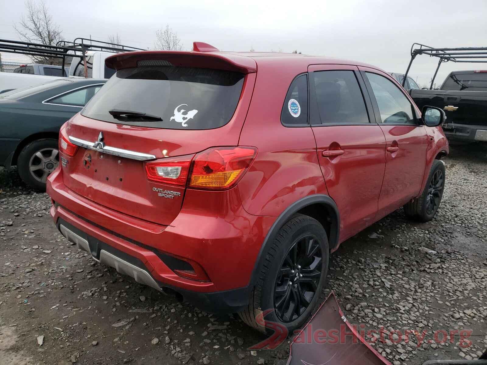 JA4AP3AUXJZ031198 2018 MITSUBISHI OUTLANDER