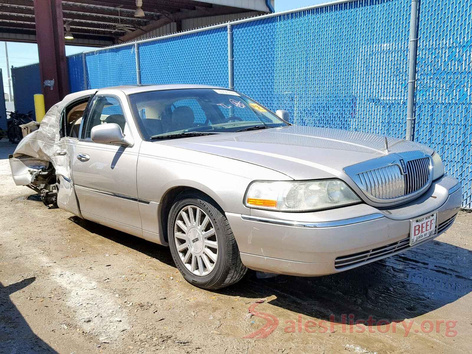 3N1CE2CP4JL353092 2003 LINCOLN TOWNCAR