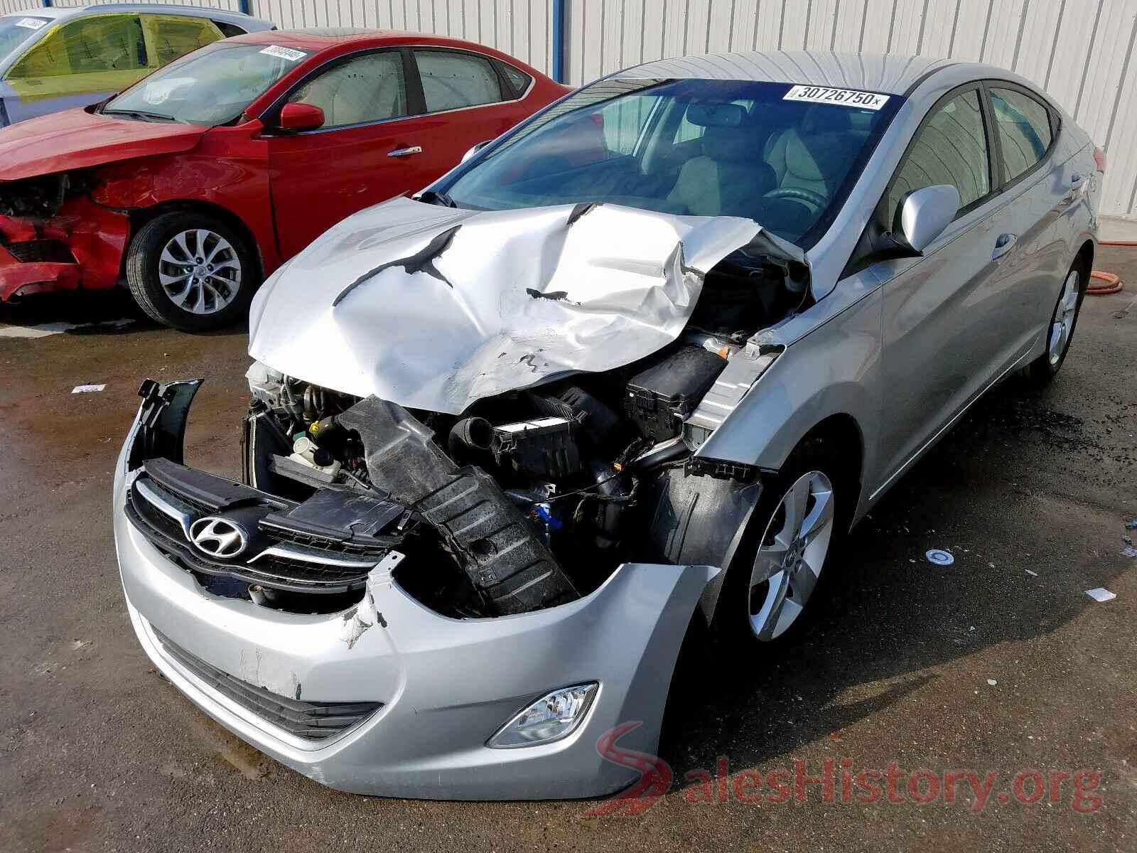 5XYPG4A33HG284563 2013 HYUNDAI ELANTRA