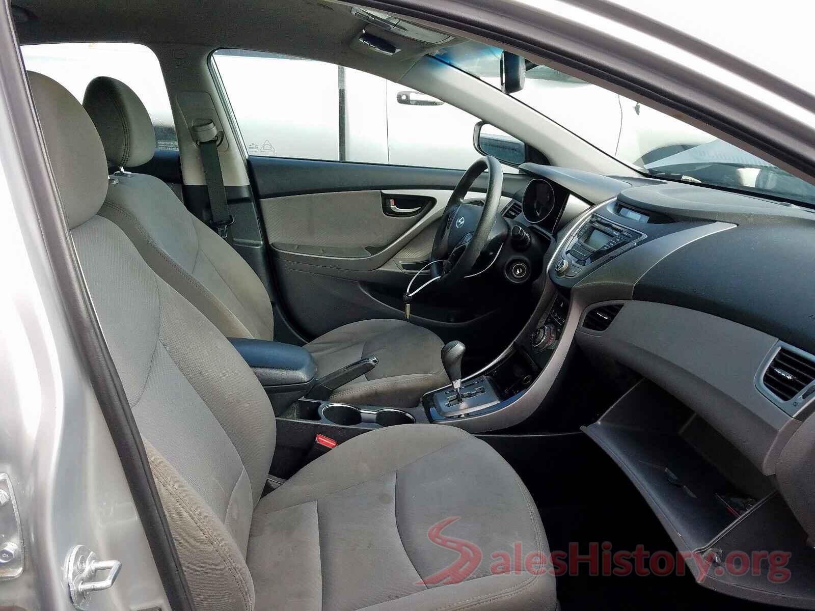 5XYPG4A33HG284563 2013 HYUNDAI ELANTRA