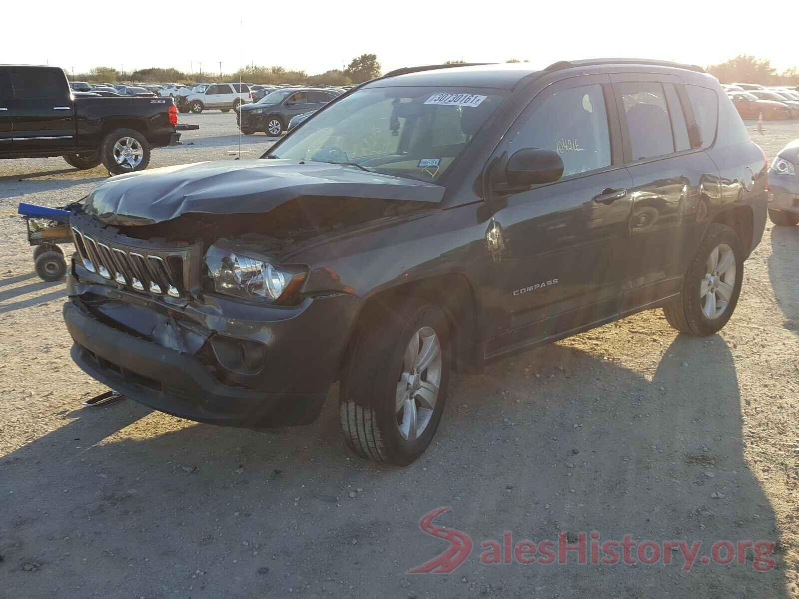 1C4NJDBB4HD105735 2017 JEEP COMPASS