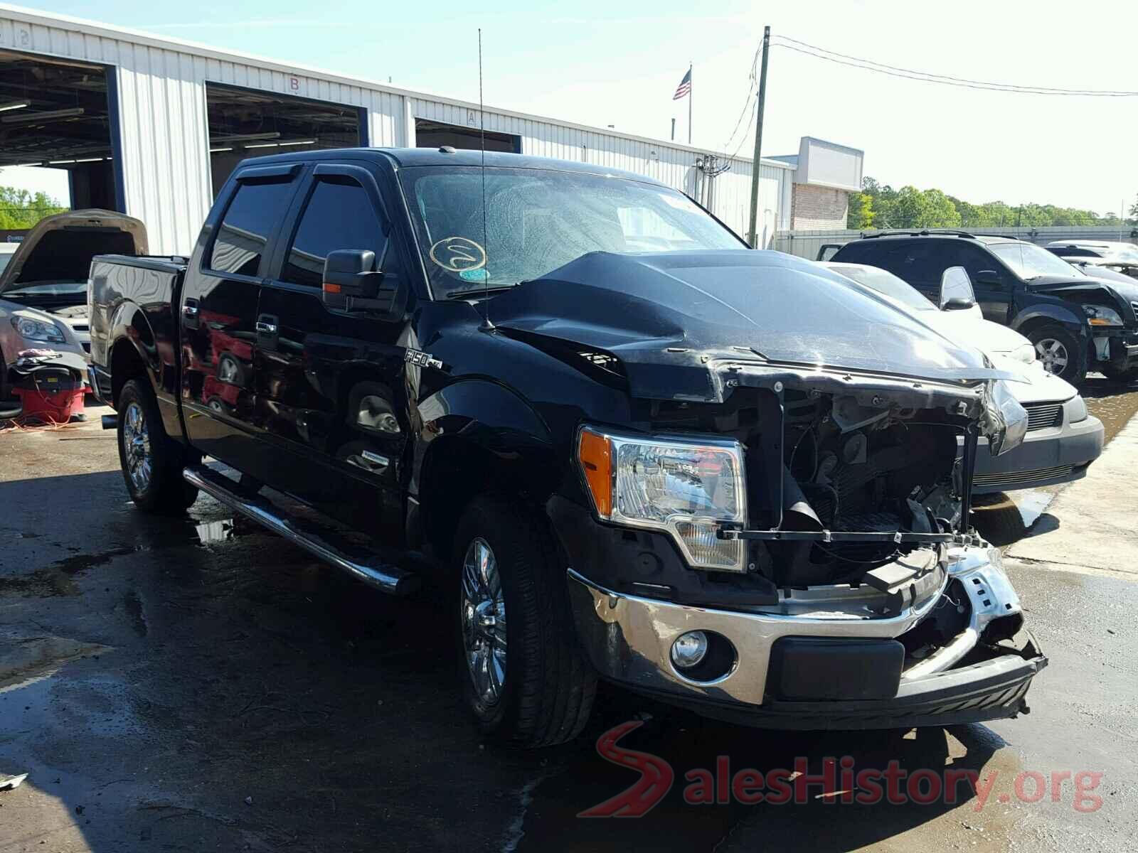 1N4AA6AP8HC381158 2011 FORD F150