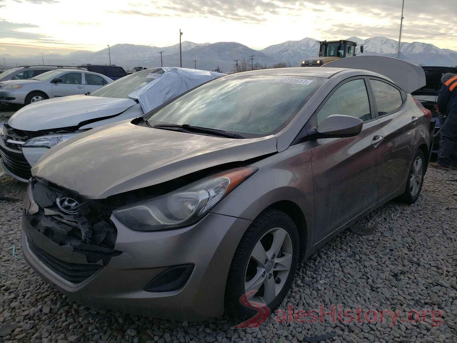 3KPFK4A77HE059721 2011 HYUNDAI ELANTRA