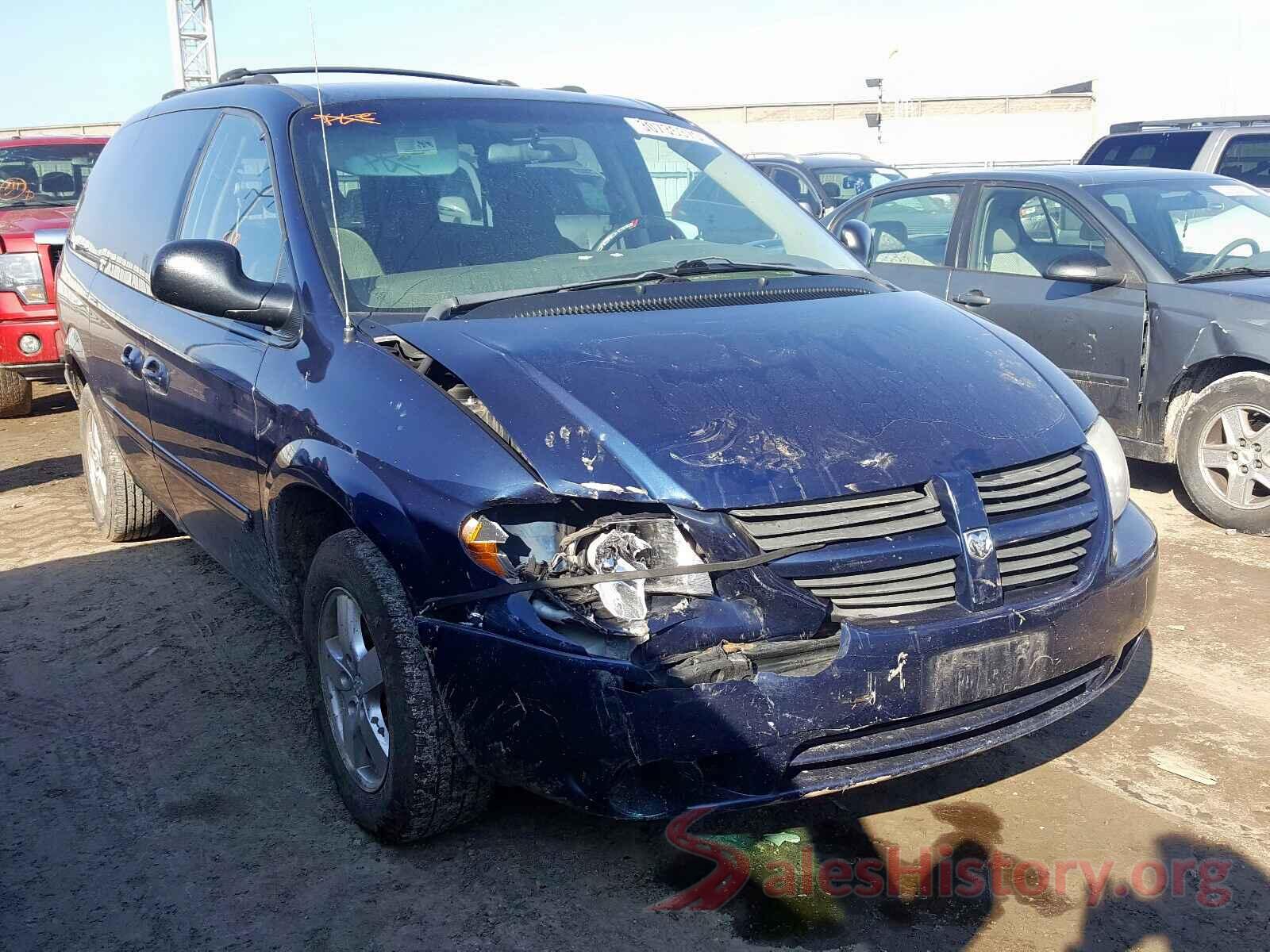 JM3KFACM0K1637745 2005 DODGE CARAVAN