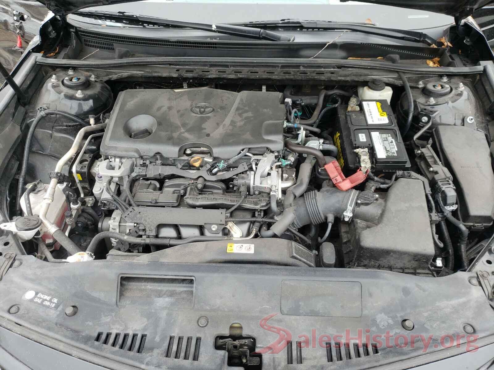 4T1B11HK8JU098458 2018 TOYOTA CAMRY