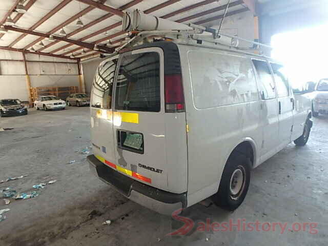 19XZE4F55NE000495 2000 CHEVROLET EXPRESS