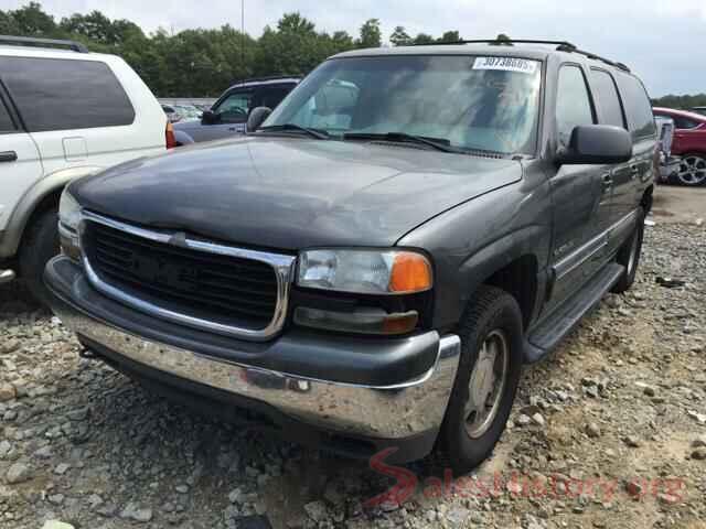 3N1CP5CU9KL538208 2001 GMC YUKON