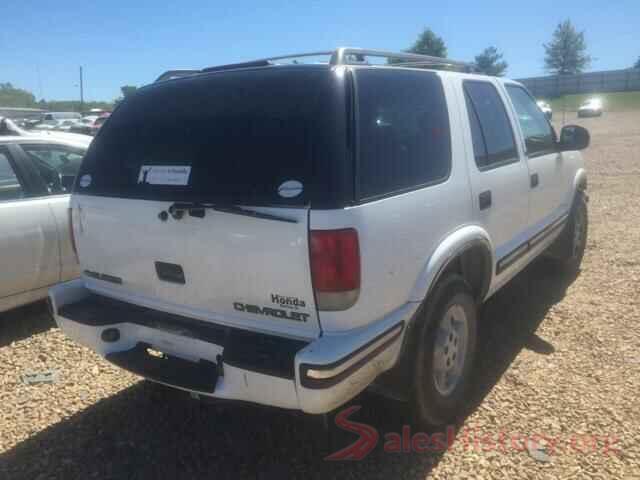 3N1AB7AP3HY332358 1998 CHEVROLET BLAZER