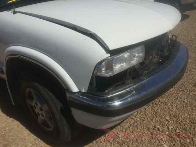 3N1AB7AP3HY332358 1998 CHEVROLET BLAZER