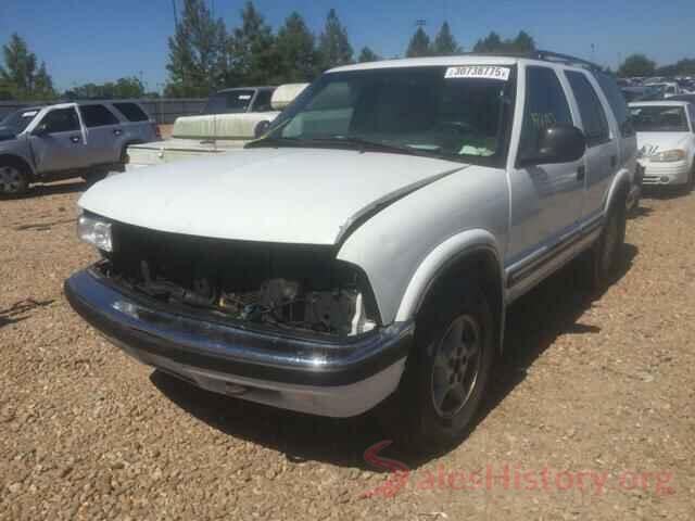 3N1AB7AP3HY332358 1998 CHEVROLET BLAZER