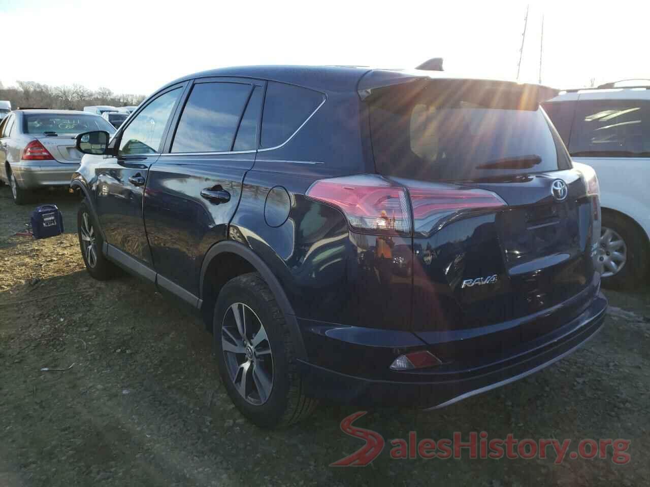 2T3RFREV0JW817710 2018 TOYOTA RAV4