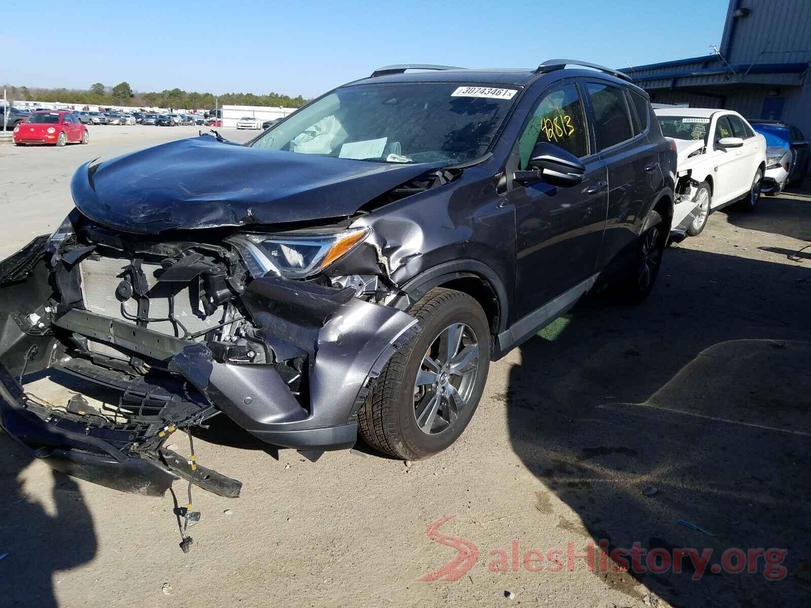 2T3WFREV3JW415876 2018 TOYOTA RAV4