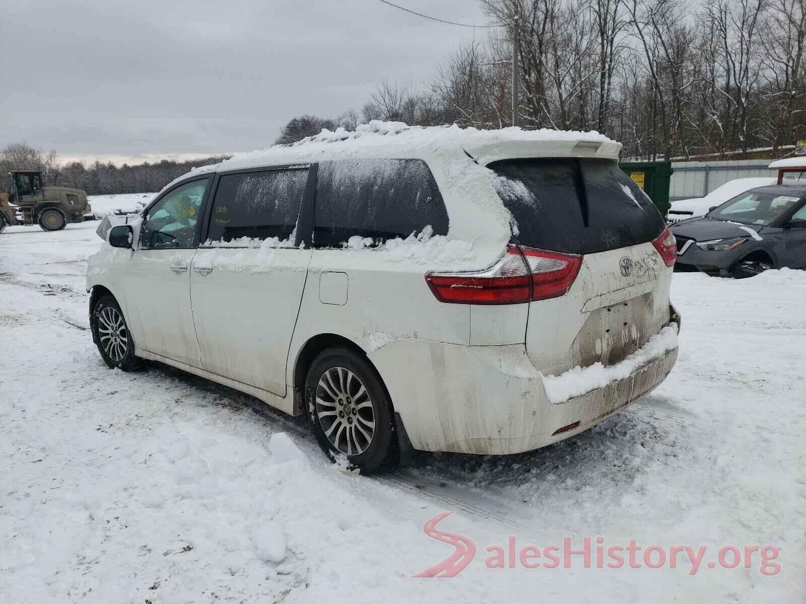 5TDYZ3DC2JS936439 2018 TOYOTA SIENNA