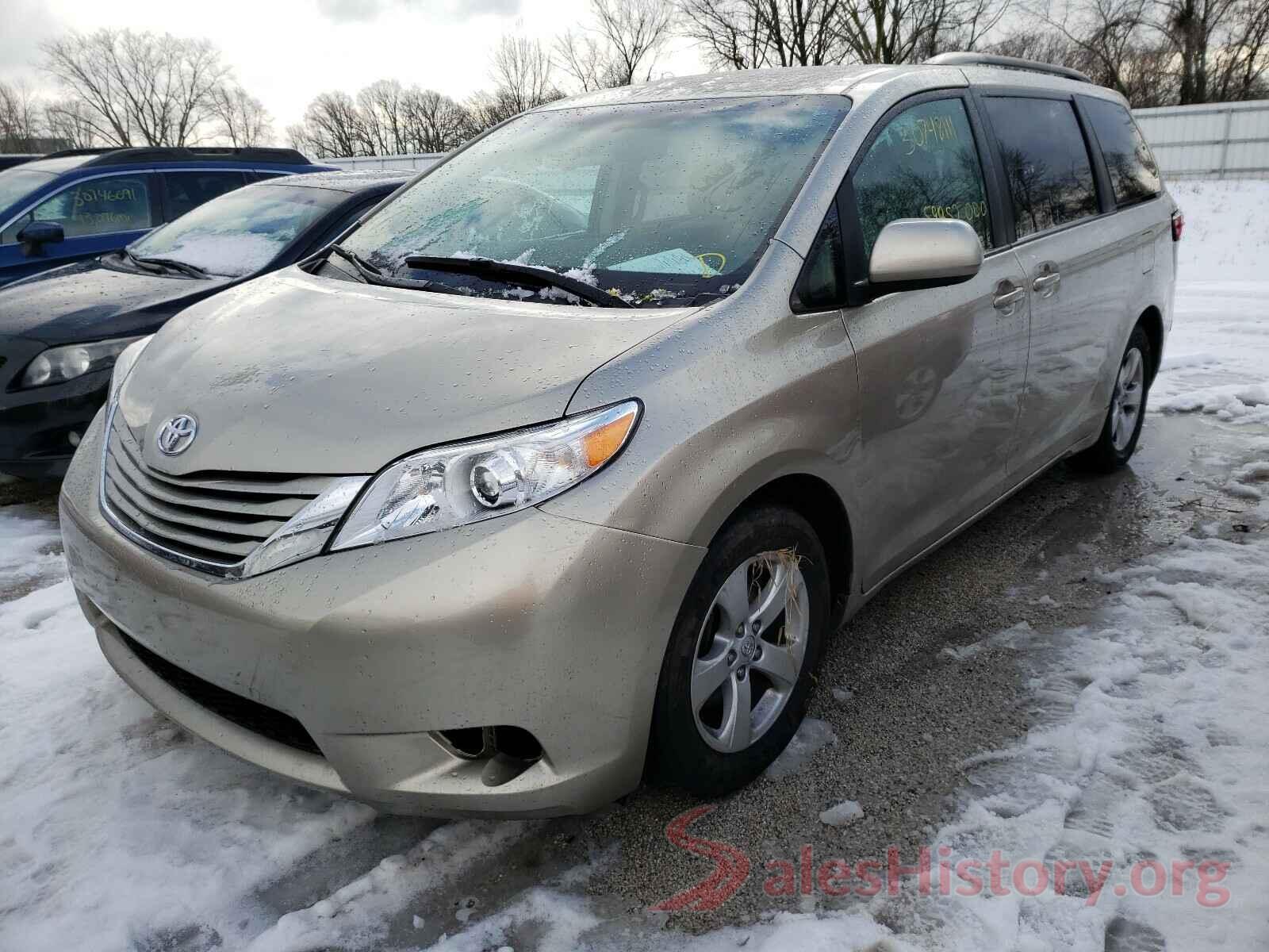 5TDKZ3DC7HS866842 2017 TOYOTA SIENNA