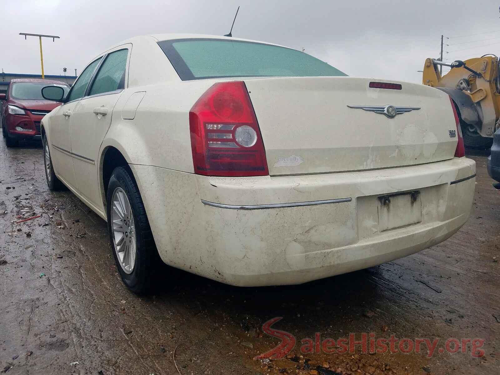 3KPF24AD1KE014853 2008 CHRYSLER 300