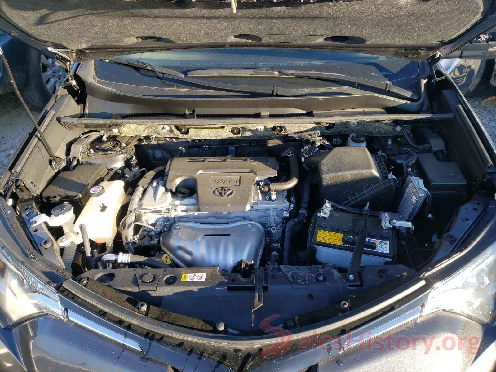 JTMWFREV7JJ752730 2018 TOYOTA RAV4