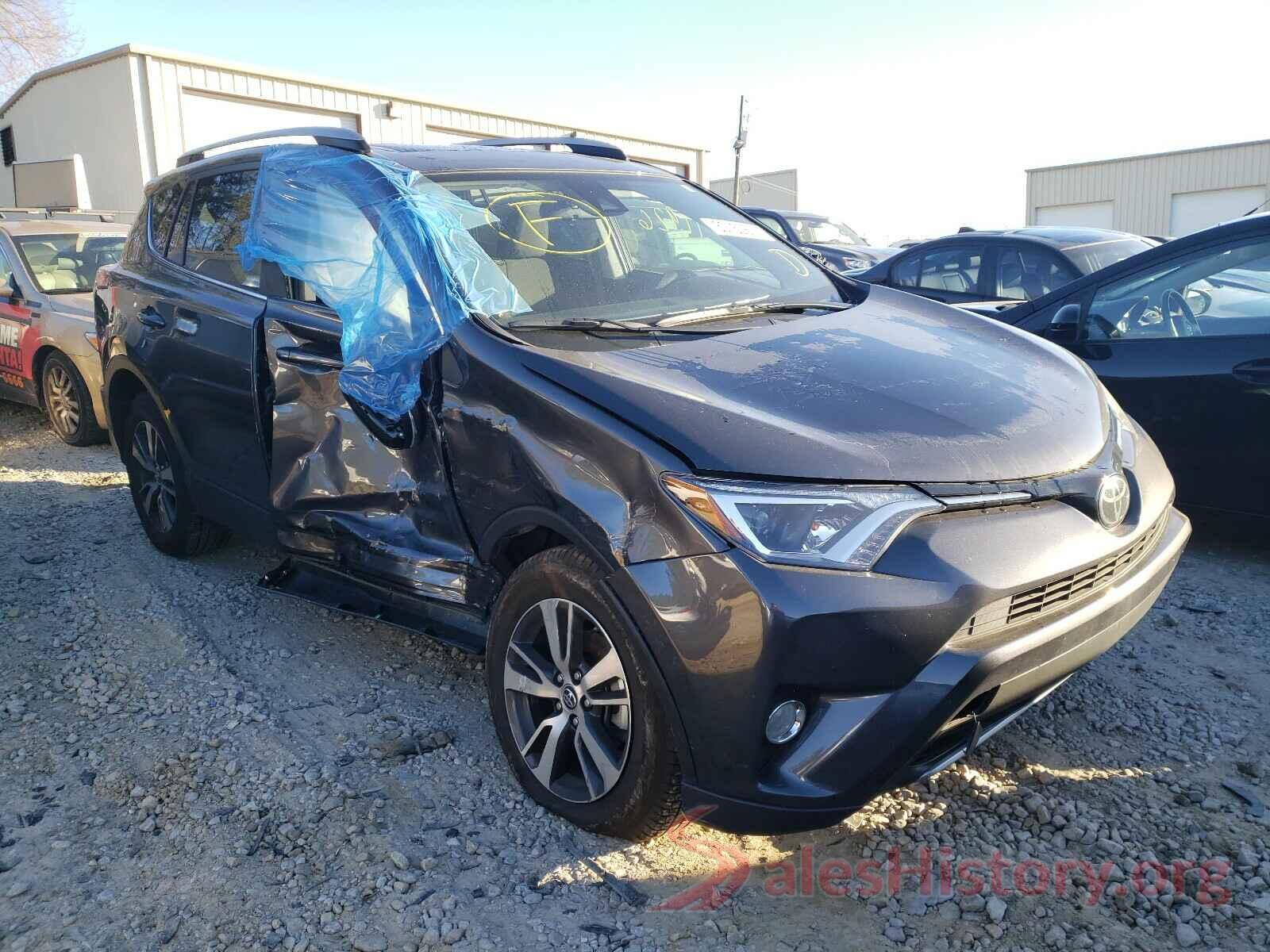 JTMWFREV7JJ752730 2018 TOYOTA RAV4