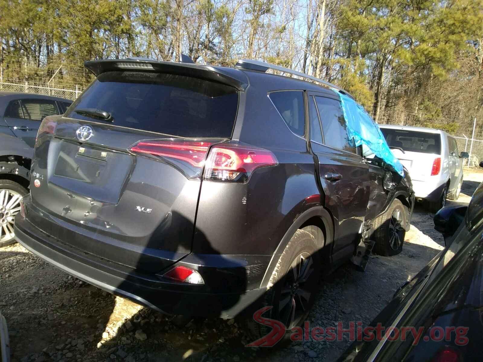 JTMWFREV7JJ752730 2018 TOYOTA RAV4