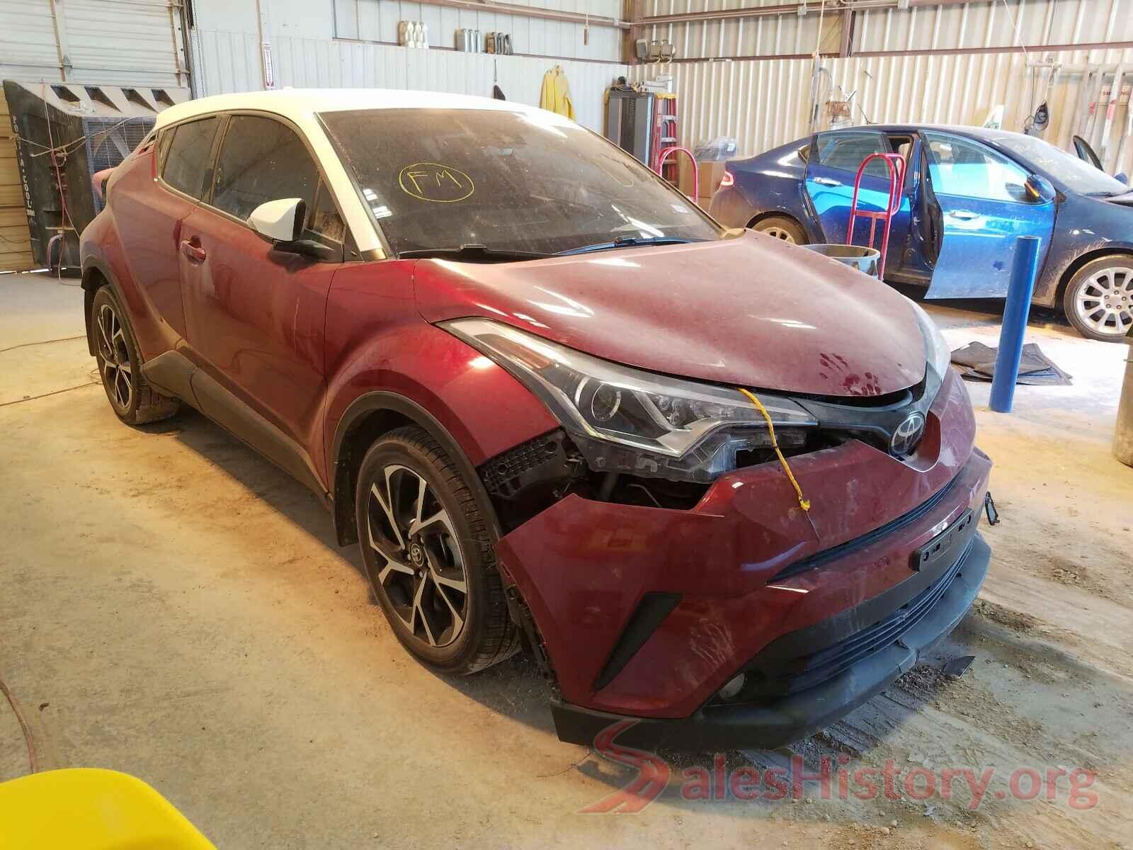 NMTKHMBXXJR045088 2018 TOYOTA C-HR