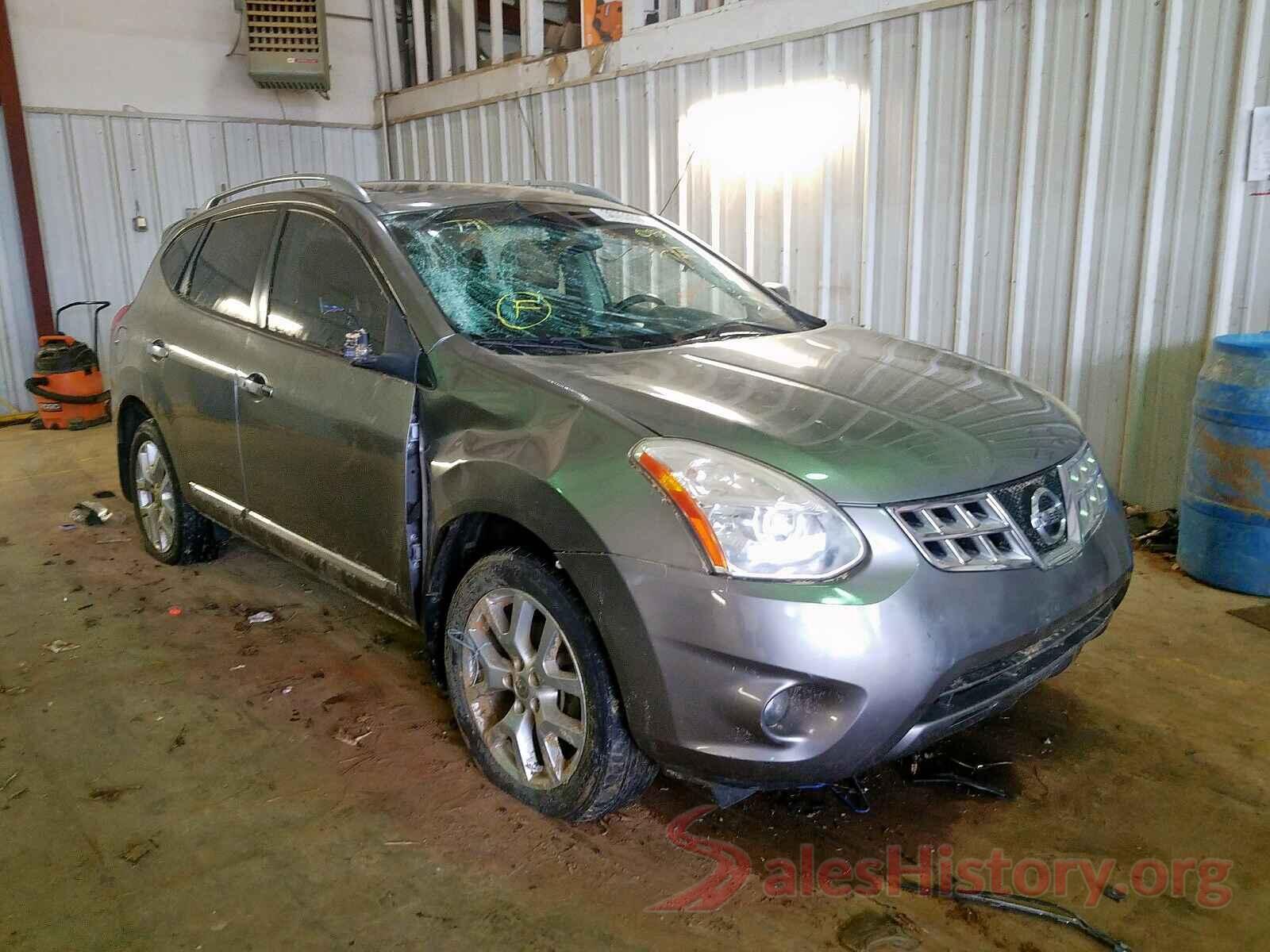 5YFBURHE2JP829502 2011 NISSAN ROGUE