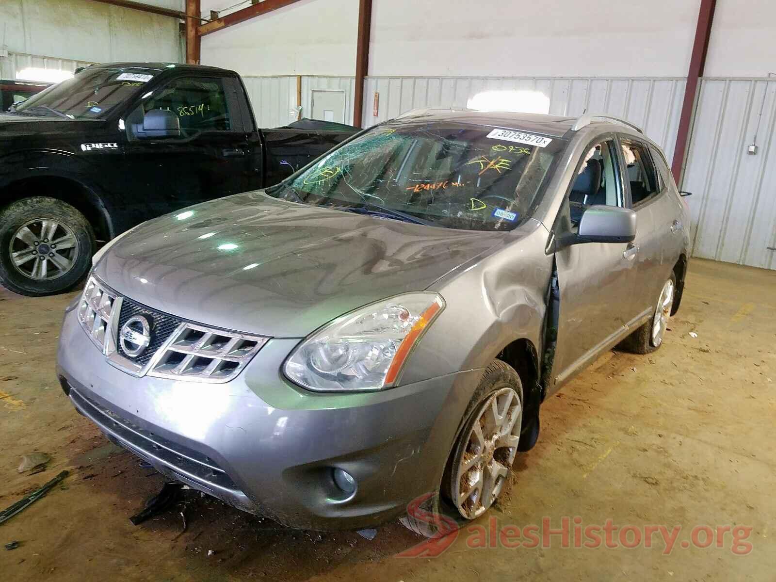 5YFBURHE2JP829502 2011 NISSAN ROGUE