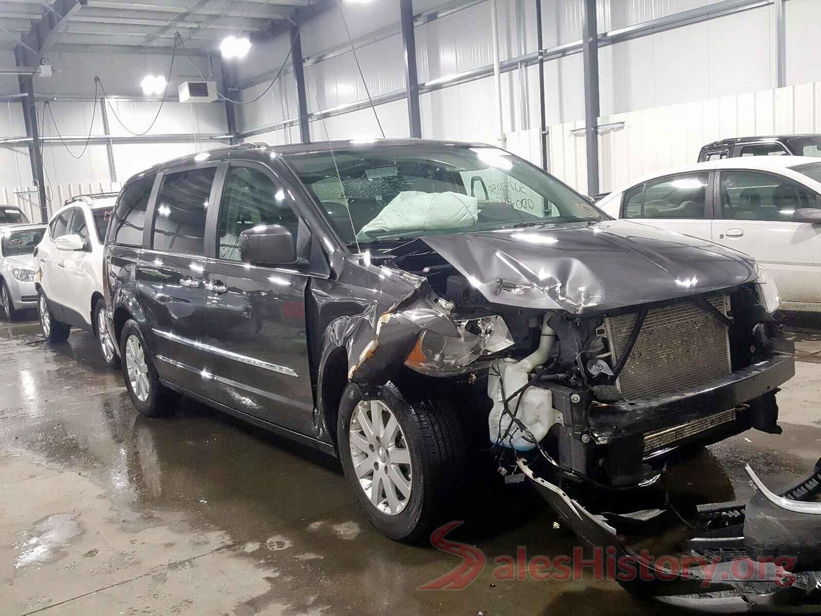 1VWAT7A33HC016777 2015 CHRYSLER TOWN & COU