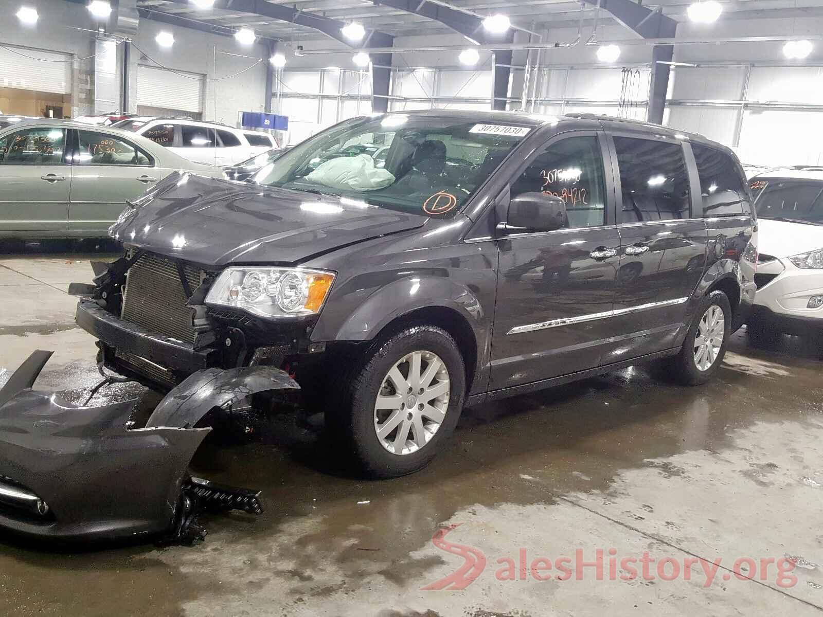 1VWAT7A33HC016777 2015 CHRYSLER TOWN & COU