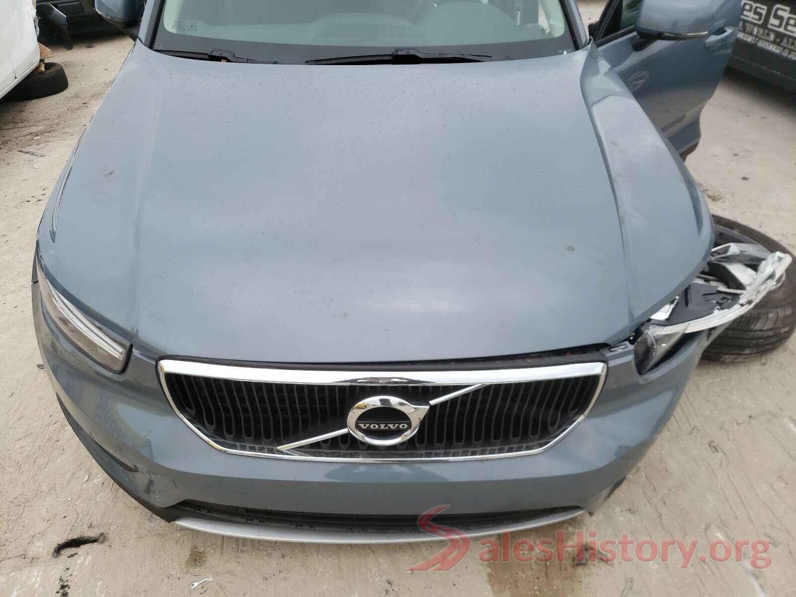 YV4AC2HK3L2309416 2020 VOLVO XC40