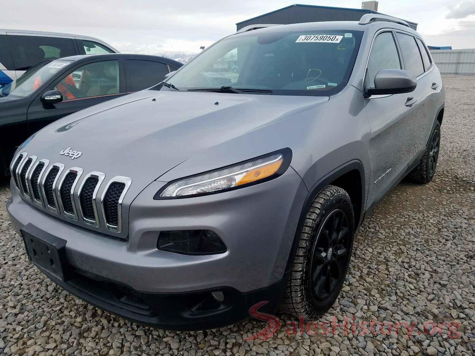 5YFEPMAE2MP159696 2017 JEEP CHEROKEE