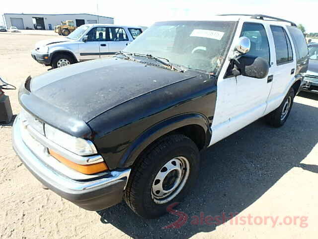 5XXGT4L30JG206325 2001 CHEVROLET BLAZER