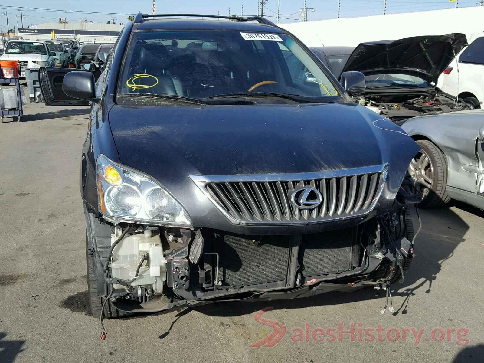 3N1AB7AP8JL643089 2009 LEXUS RX350