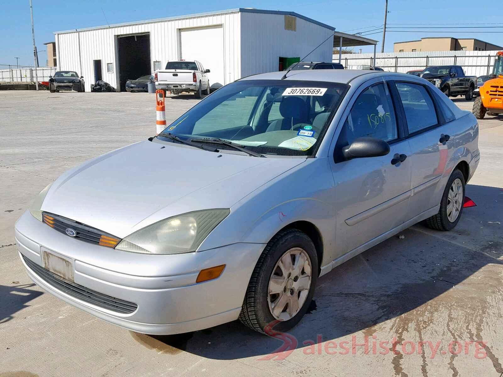 2HKRW6H35JH230452 2004 FORD FOCUS