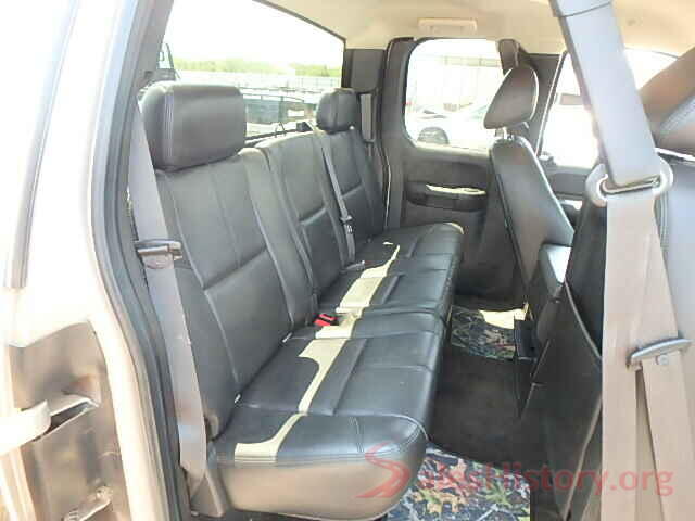 NMTKHMBX1JR015395 2009 CHEVROLET SILVERADO