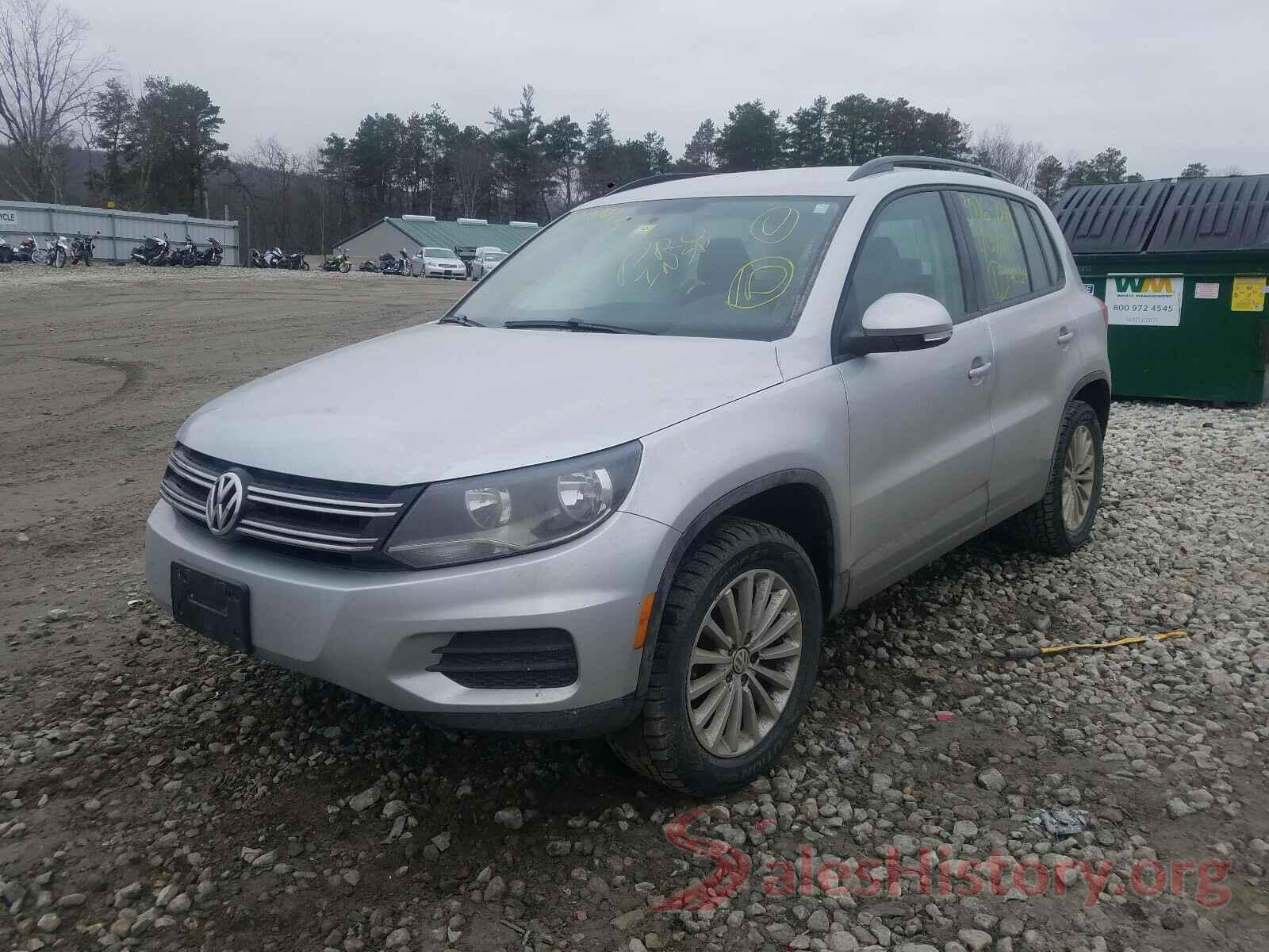 WVGBV7AX2HK050201 2017 VOLKSWAGEN TIGUAN