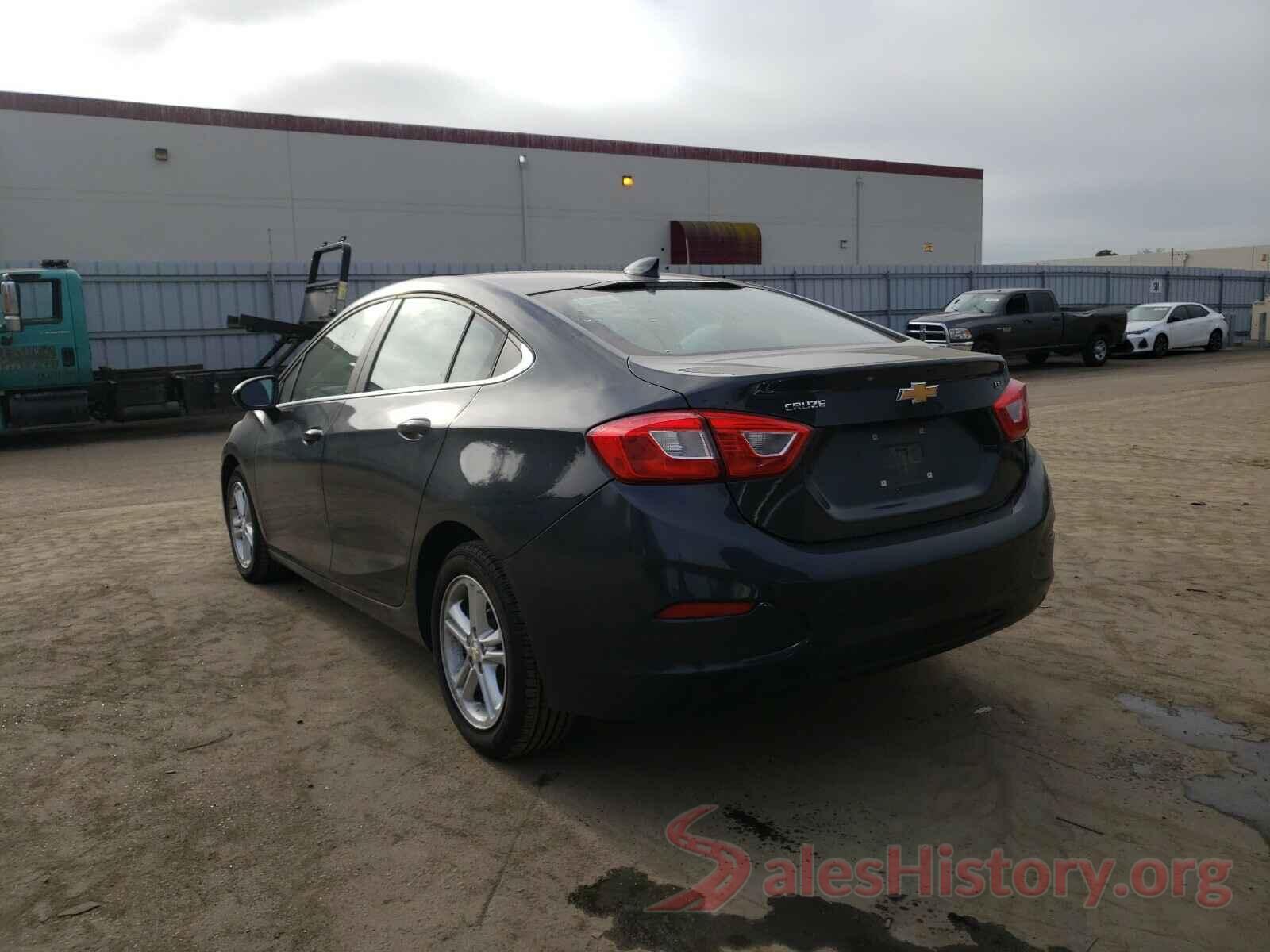 KM8J33A40LU275276 2018 CHEVROLET CRUZE