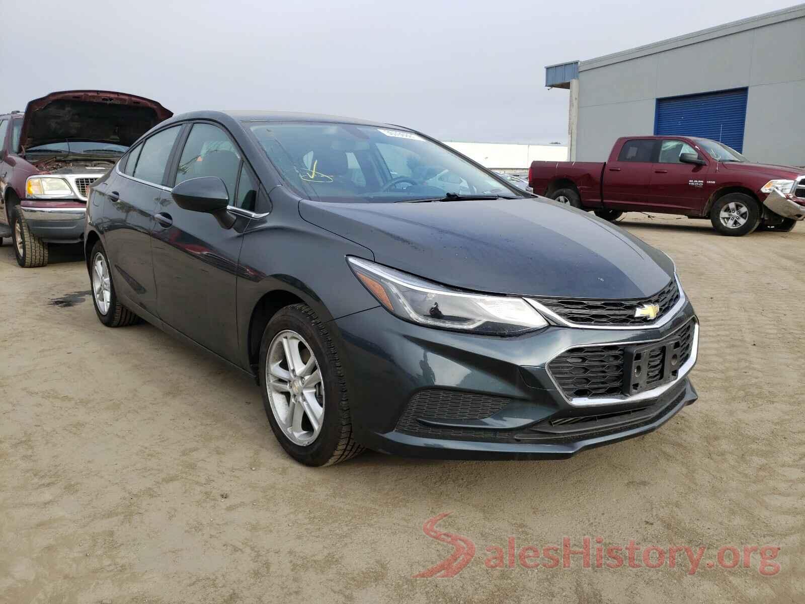 KM8J33A40LU275276 2018 CHEVROLET CRUZE