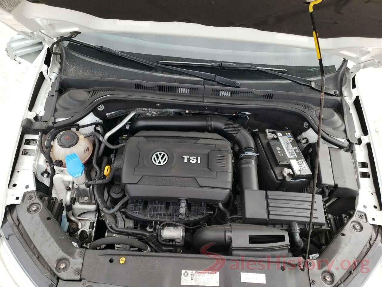 3VWD17AJ5JM227243 2018 VOLKSWAGEN JETTA