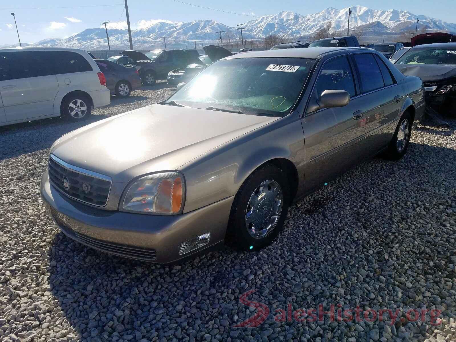 2GNAXUEV5L6156601 2001 CADILLAC DEVILLE