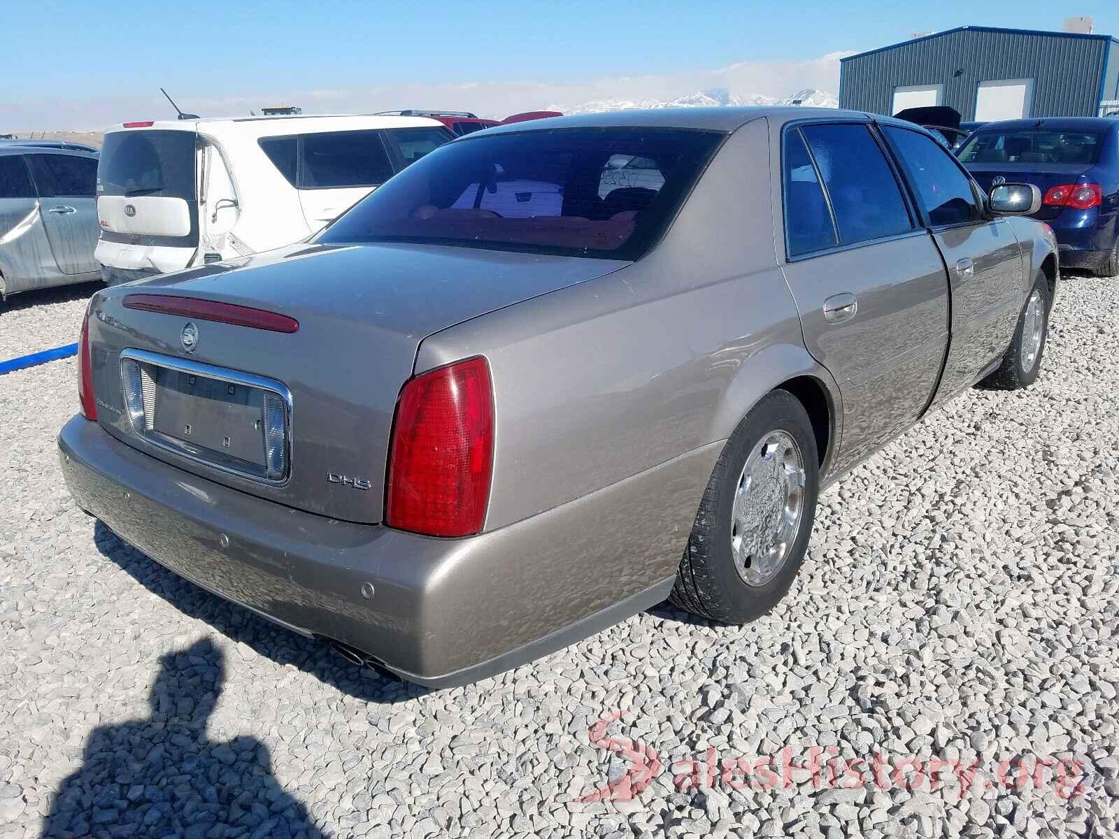 2GNAXUEV5L6156601 2001 CADILLAC DEVILLE