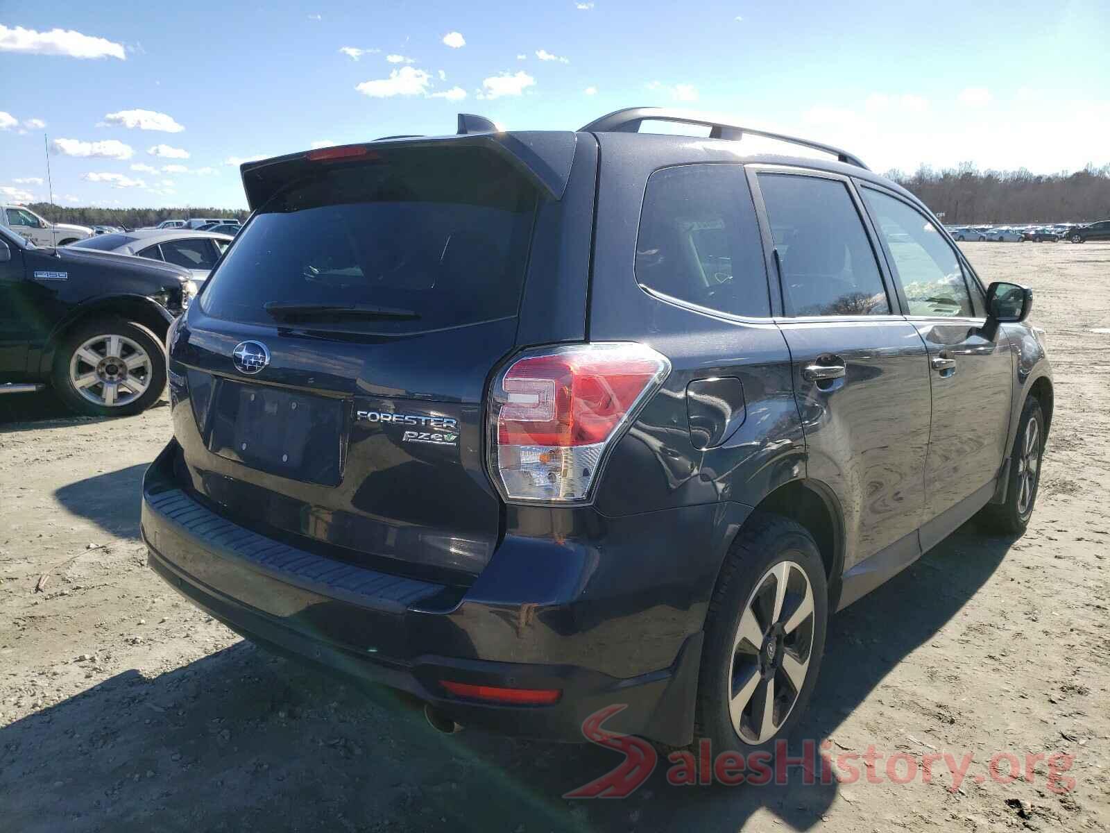 JF2SJARC1HH586215 2017 SUBARU FORESTER