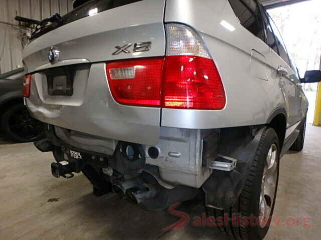 1GNKRJKD0GJ305448 2001 BMW X5