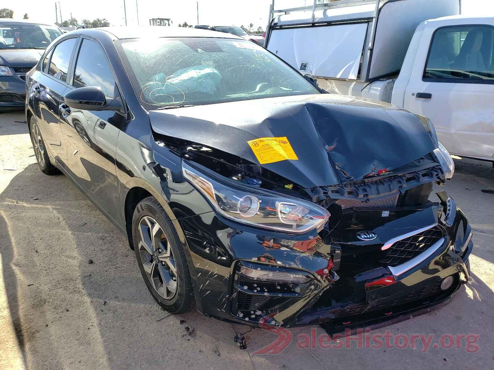 3KPF24AD7KE119574 2019 KIA FORTE