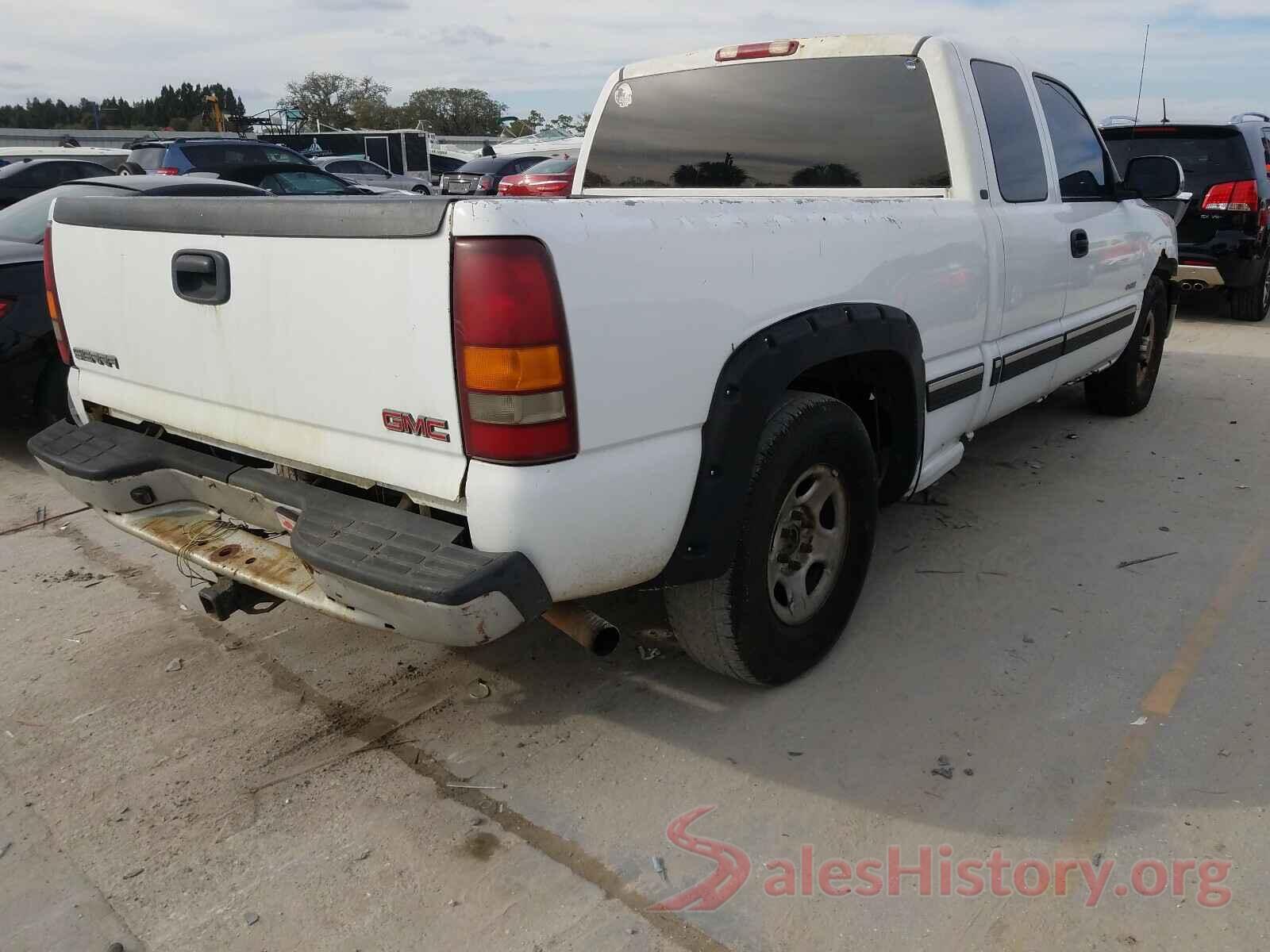 JTMBFREV6JJ217886 2000 CHEVROLET SILVERADO