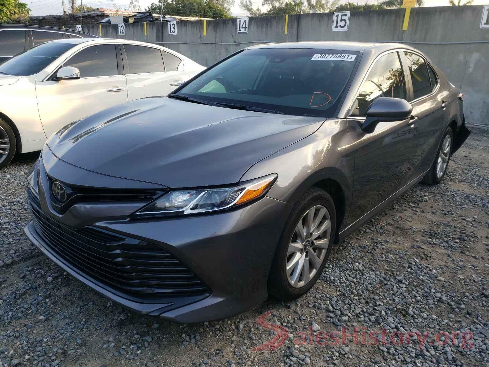 4T1B11HK1JU626342 2018 TOYOTA CAMRY