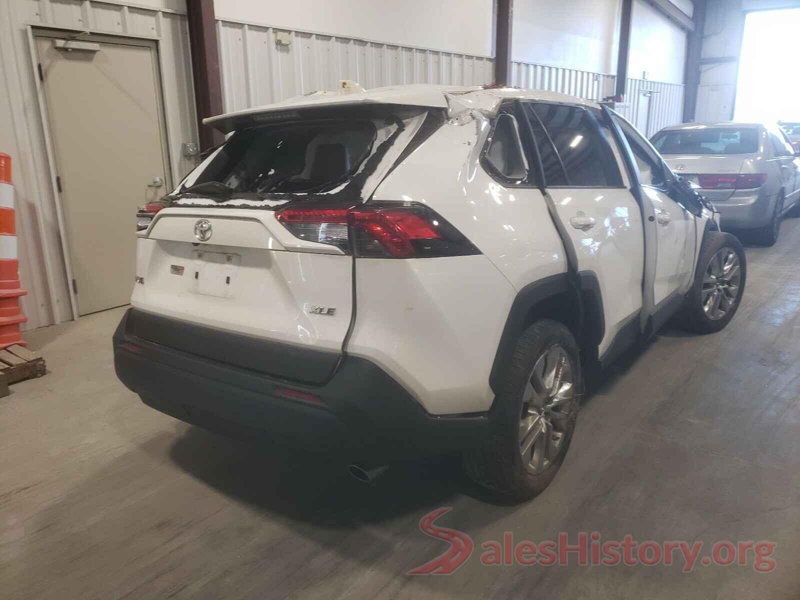 JTMC1RFV3KD514745 2019 TOYOTA RAV4