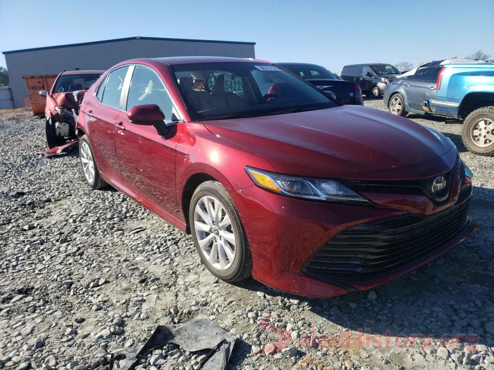 4T1B11HK1JU523485 2018 TOYOTA CAMRY