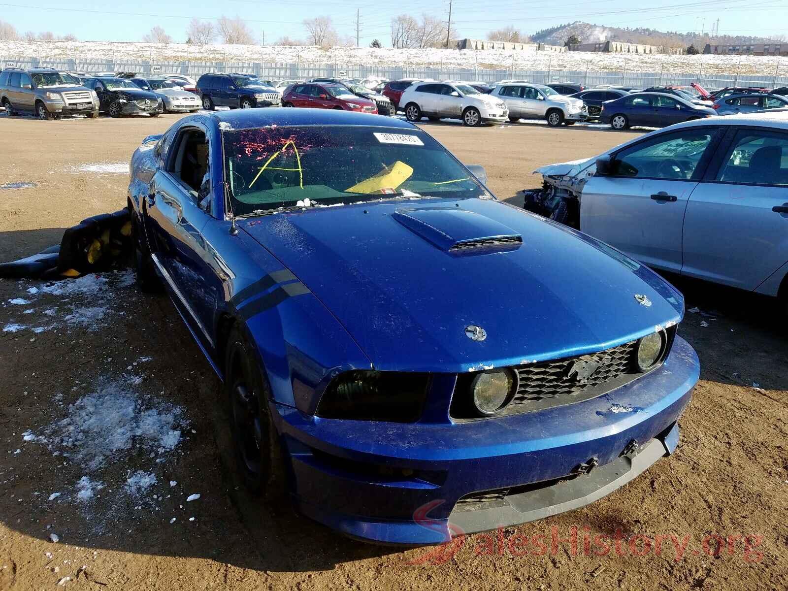 5XXGT4L39LG446802 2008 FORD MUSTANG