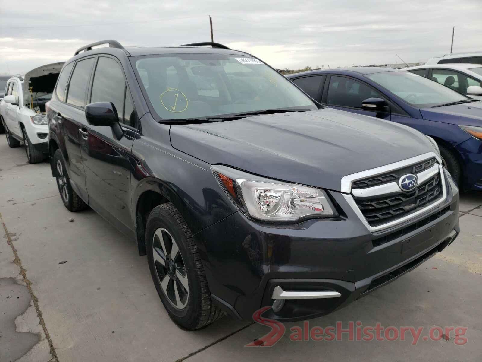 JF2SJAGC4JH513557 2018 SUBARU FORESTER