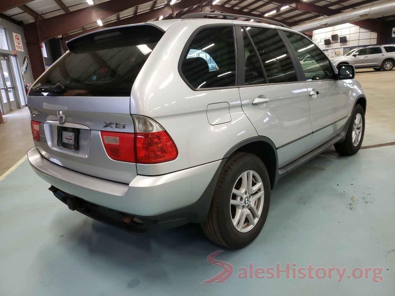 2C3CDZJG7KH557587 2004 BMW X5