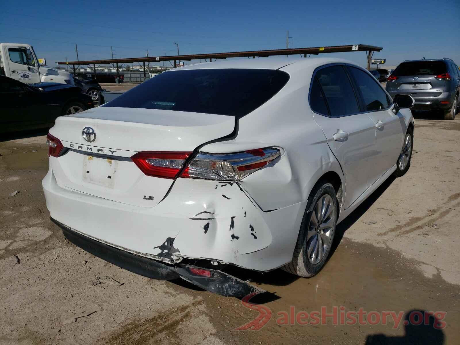 4T1B11HK9JU604573 2018 TOYOTA CAMRY